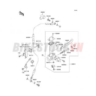 CHASSIS FRONT MASTER CYLINDER