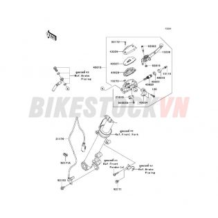 CHASSIS FRONT MASTER CYLINDER