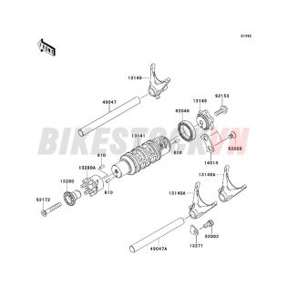 ENGINE GEAR CHANGE DRUM/SHIFT FORK(S)