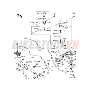 REAR MASTER CYLINDER