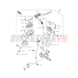 CHASSIS FRONT MASTER CYLINDER