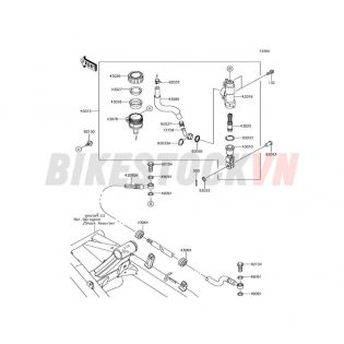 REAR MASTER CYLINDER