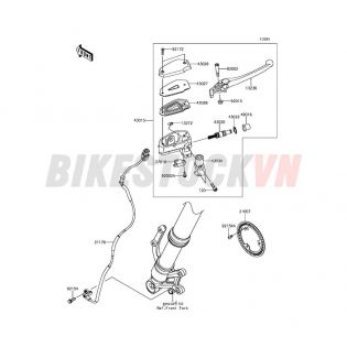 CHASSIS FRONT MASTER CYLINDER