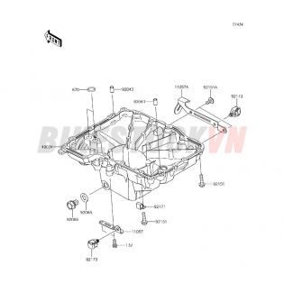 ENGINE OIL PAN