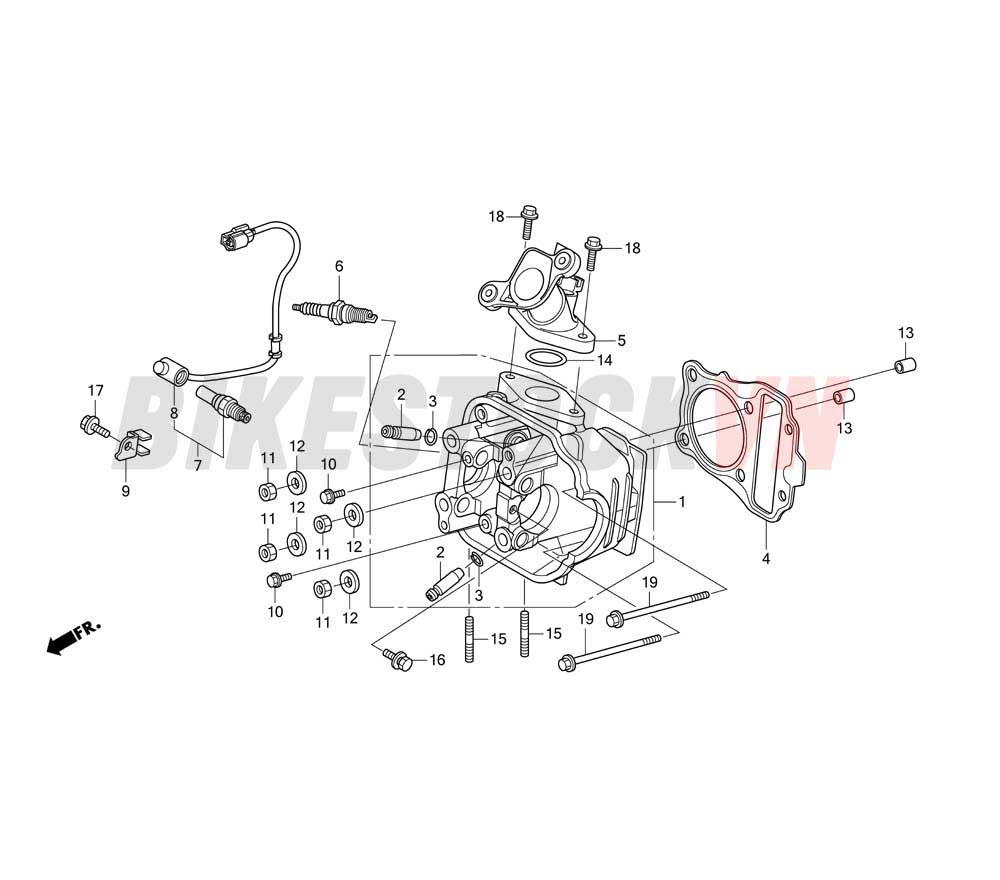 CYLINDER HEAD