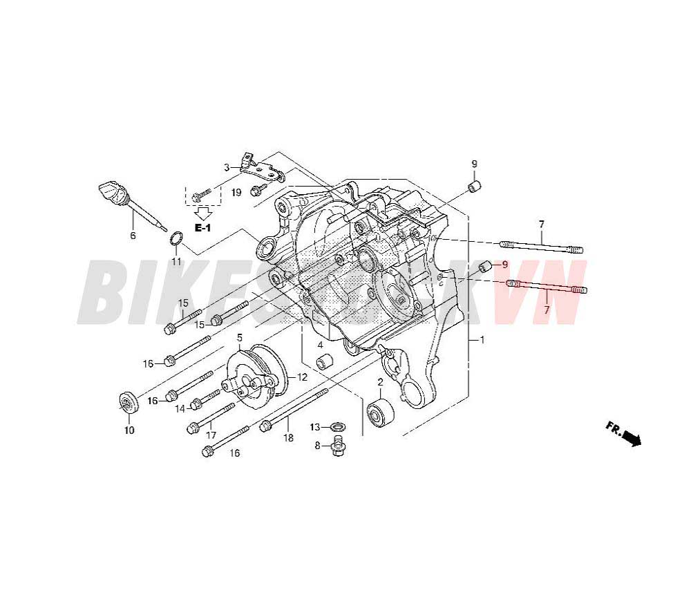 RIGHT CRANKCASE