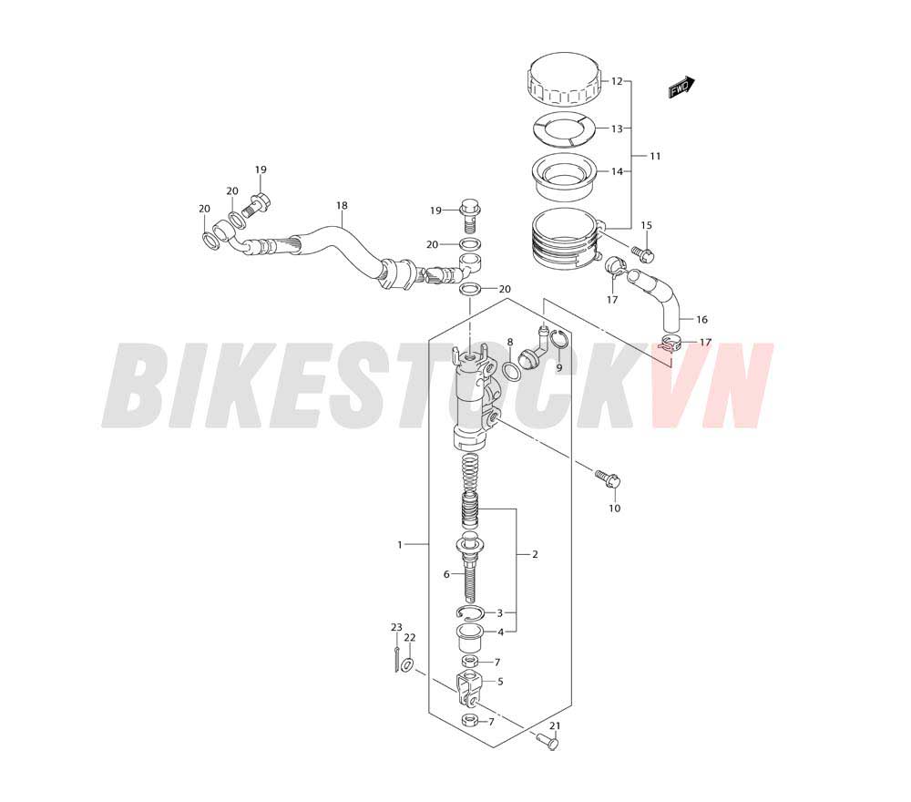 REAR MASTER CYLINDER